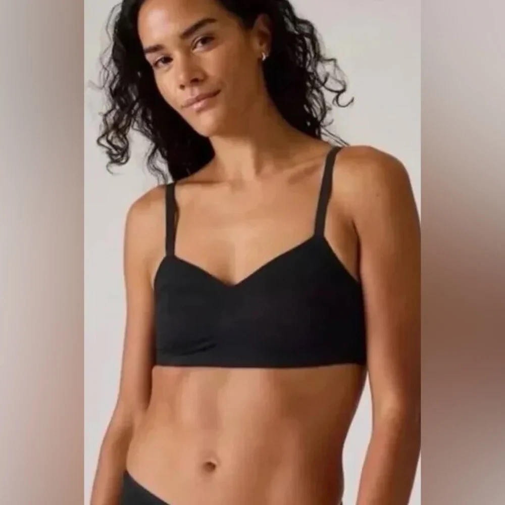 ATHLETA Small A/C Ritual Lace Bra Black NEW with tags - Picture 1 of 1